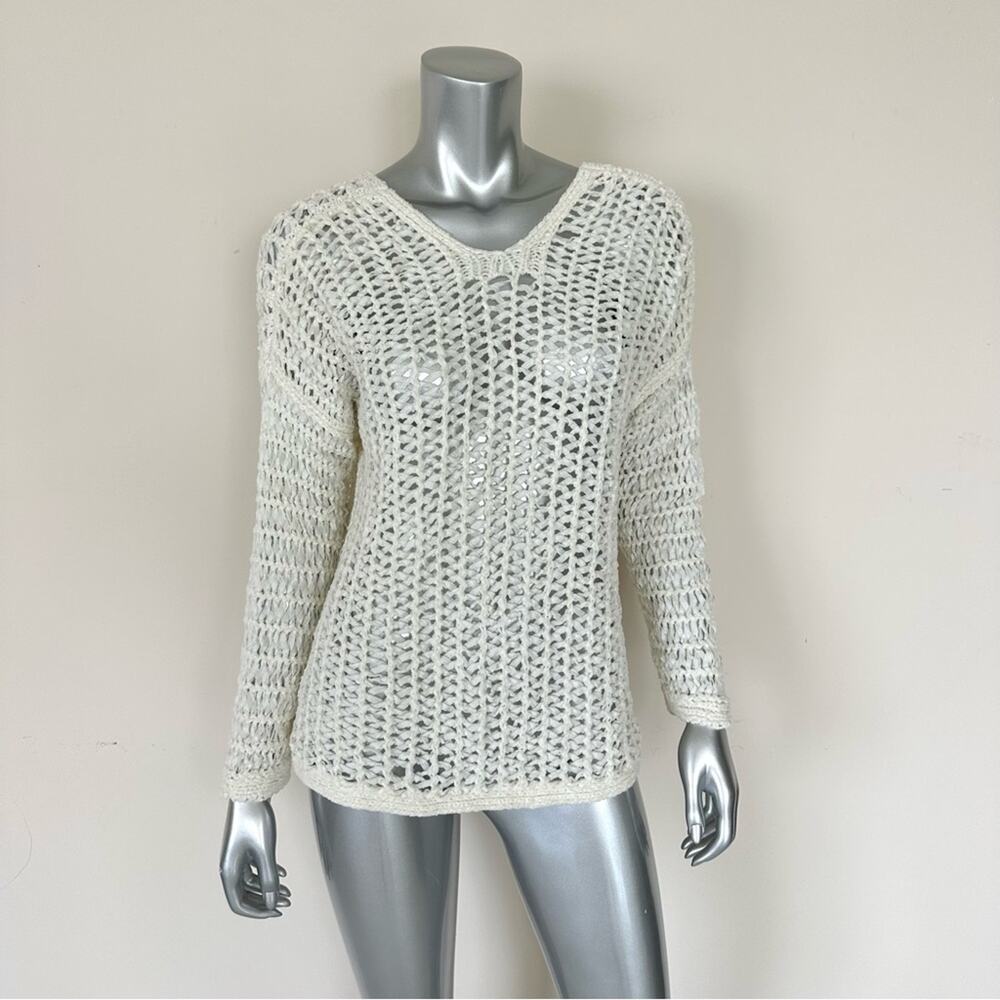Women sweater size M